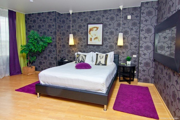 Avrora Hotel